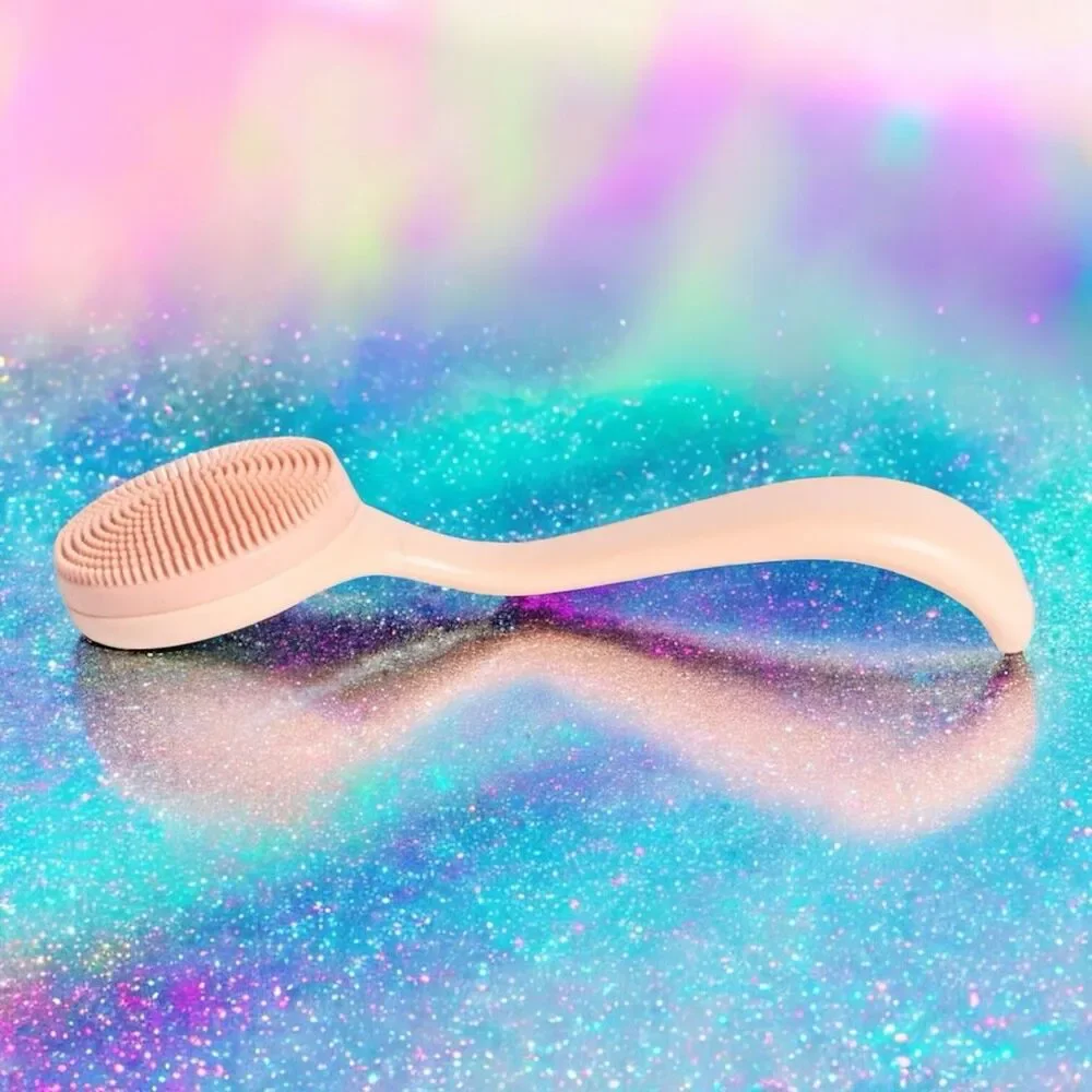 COCUS POCUS Silicon Face Wash Brush Brand New in Package